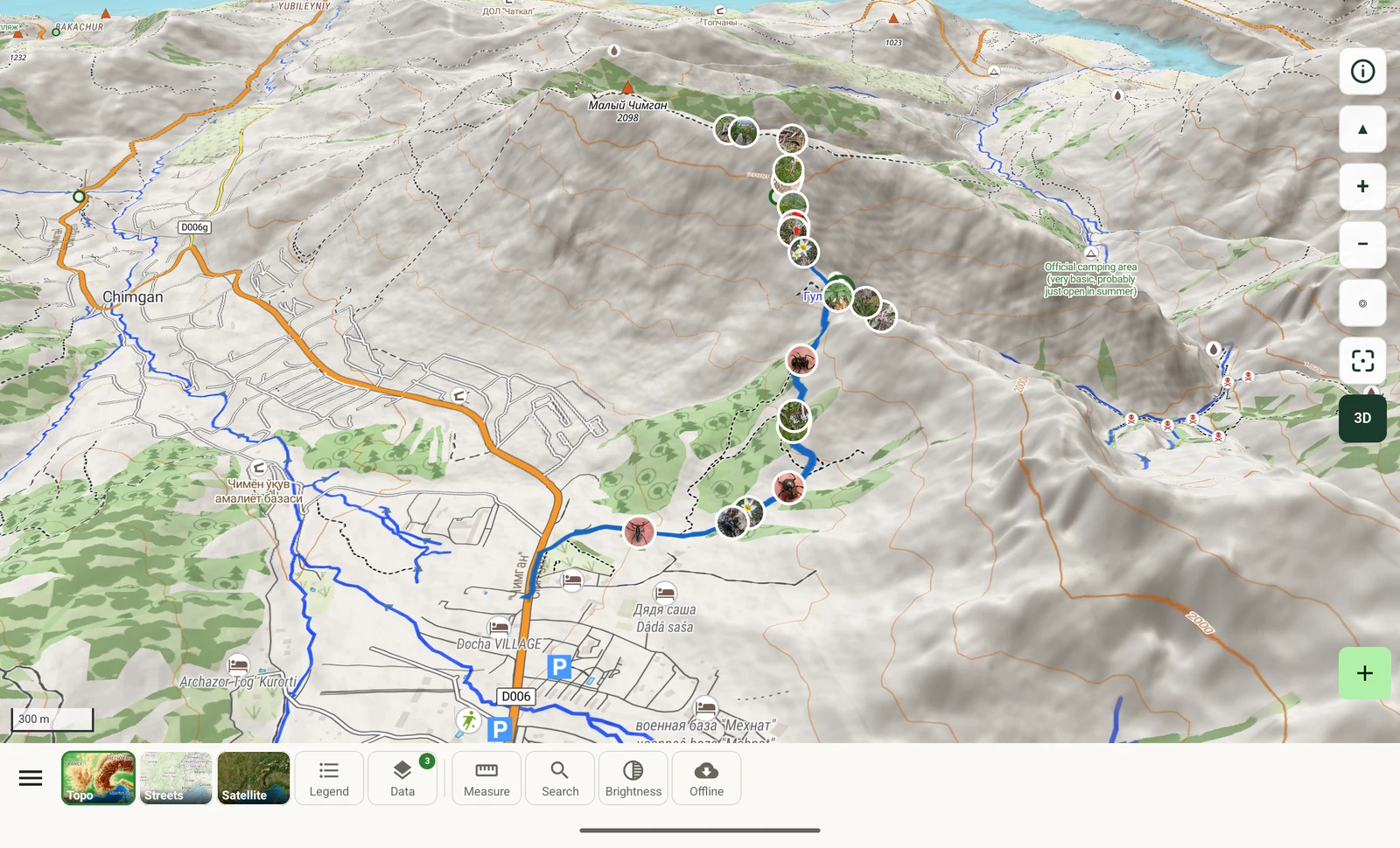 3D terrain view of a walked track and its observations climbing a mountain ridge, rendered on a tablet